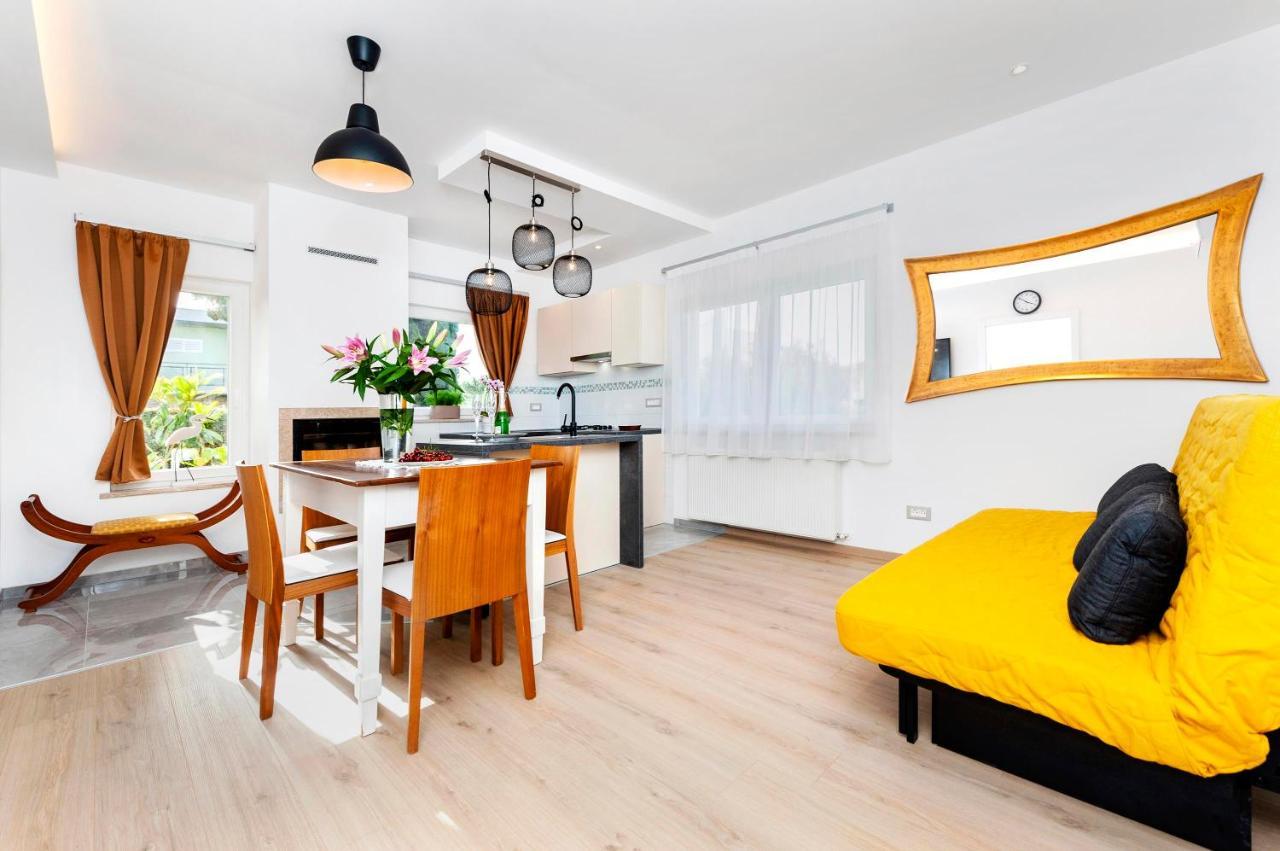 Apartments El Corsaro Ровин Екстериор снимка