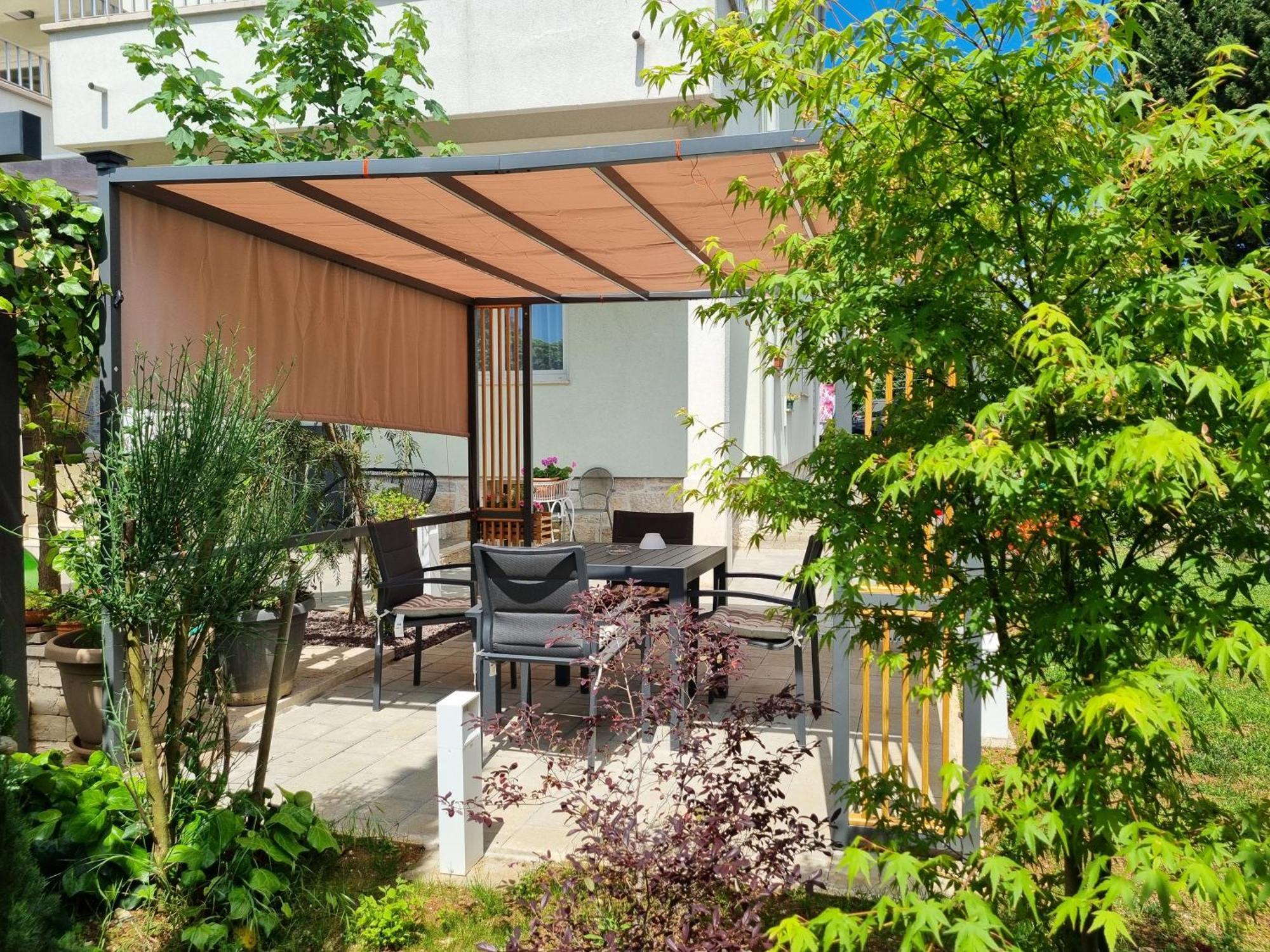 Apartments El Corsaro Ровин Екстериор снимка