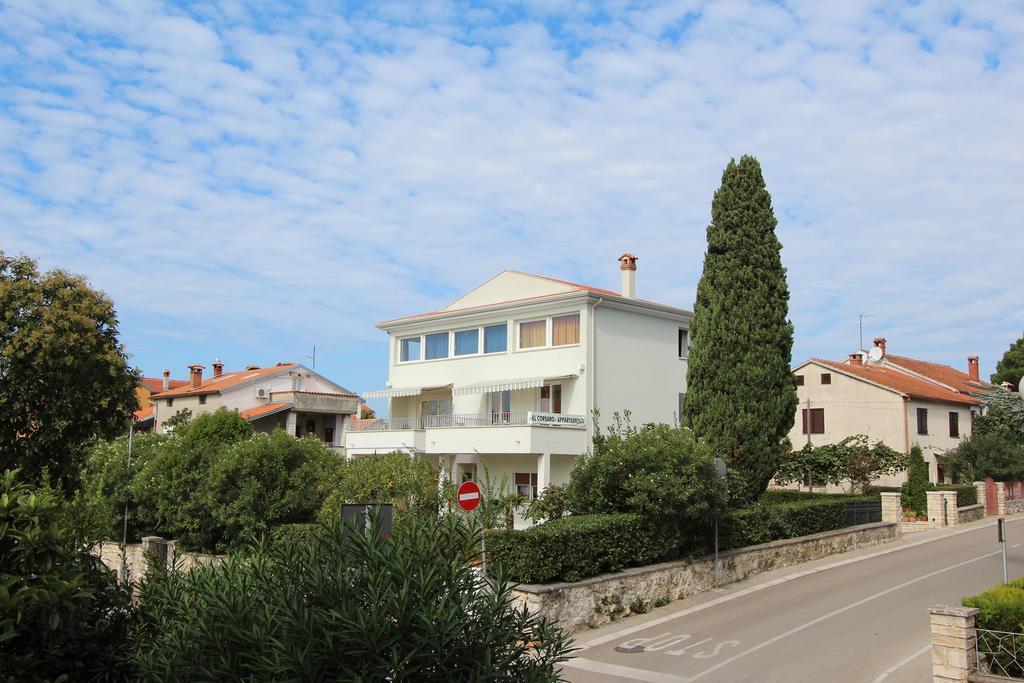 Apartments El Corsaro Ровин Екстериор снимка